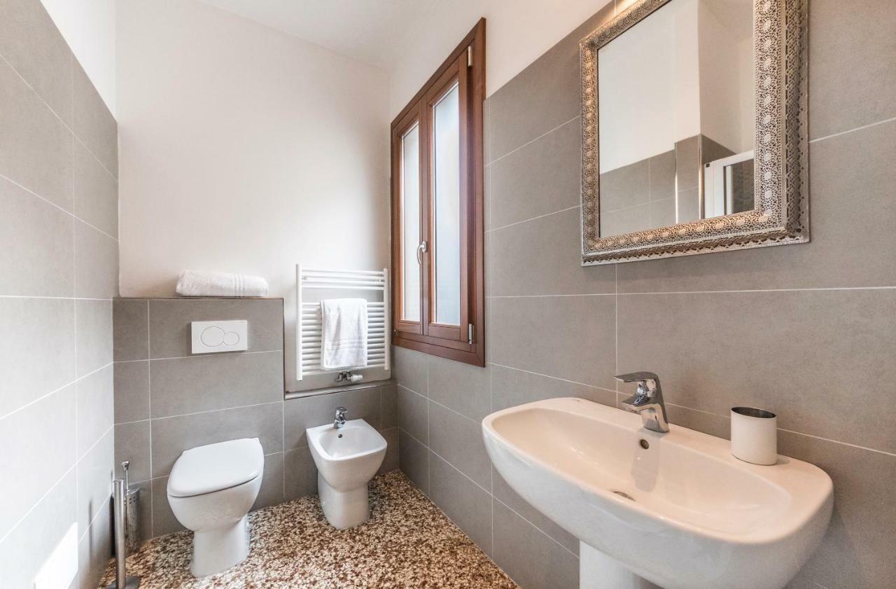Ca' D'Oro Suite Venice Exterior photo